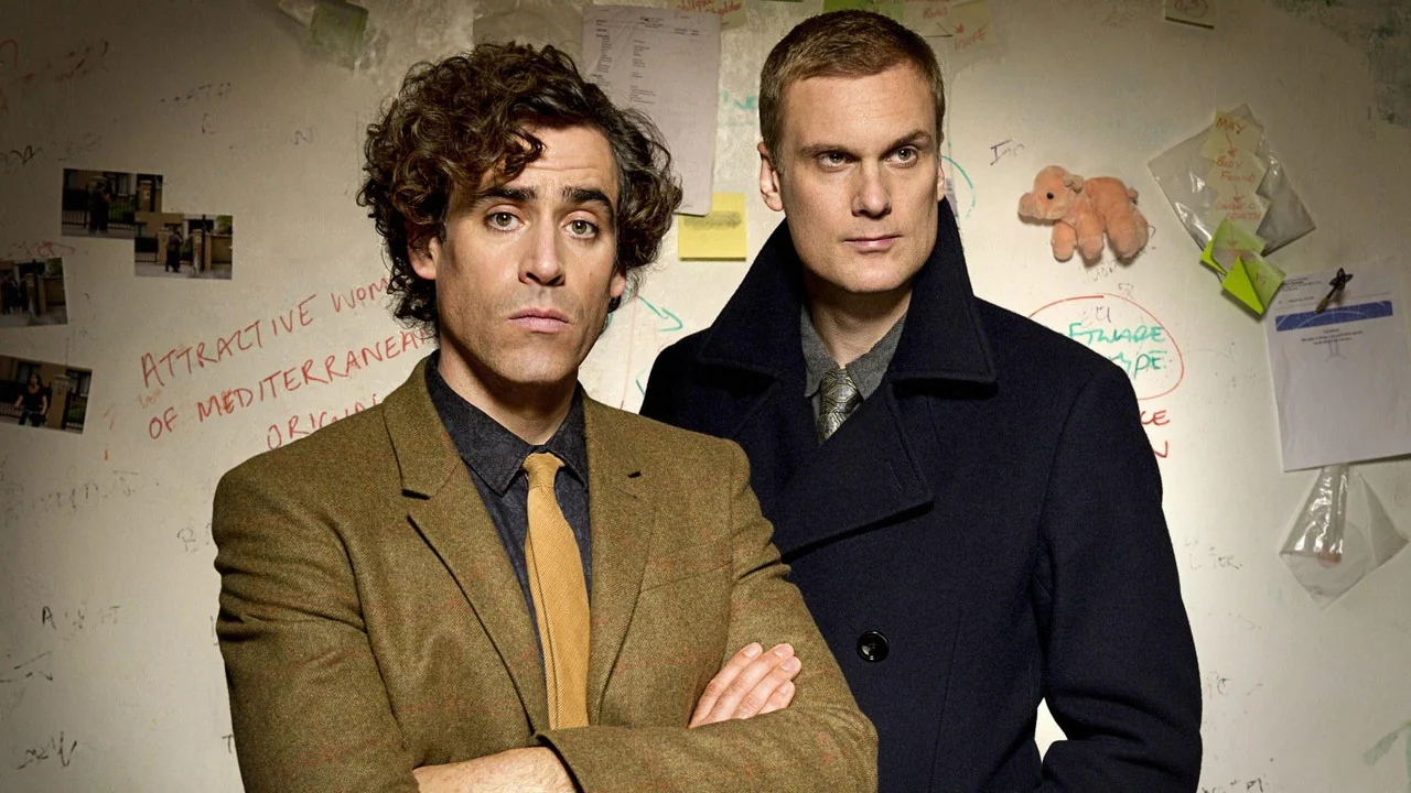 Сериал Дирк Джентли (1 сезон)